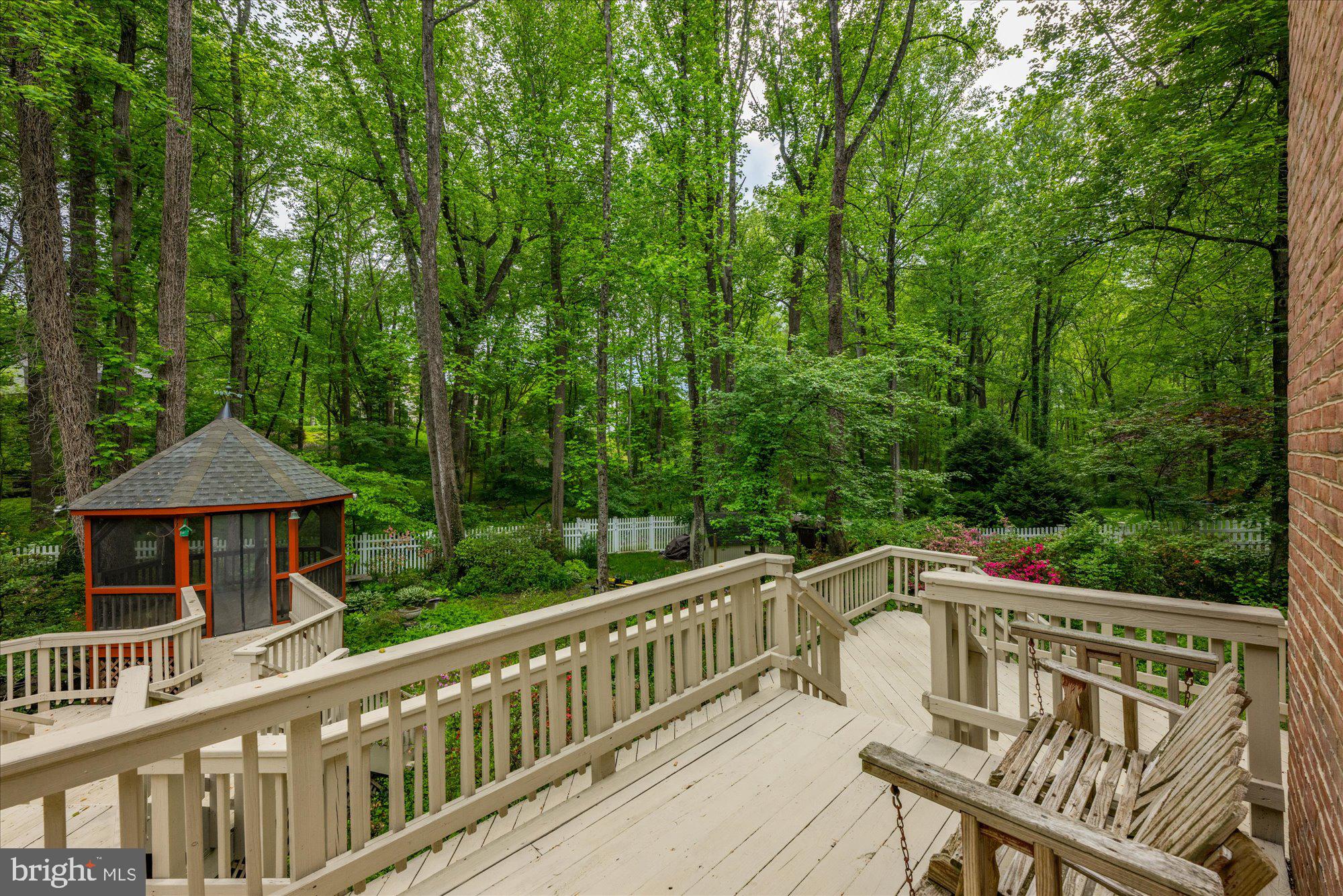 ABBEY GLEN - Residential