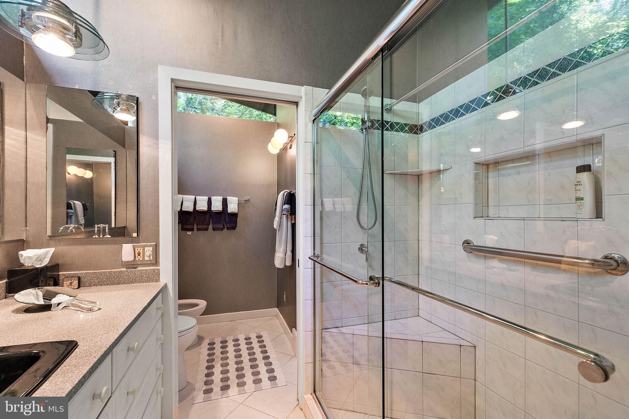 GREEN COUNTRIE - Residential