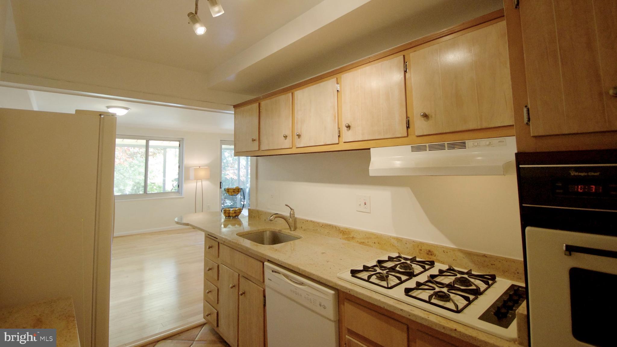 GROSVENOR PARK - Residential Lease