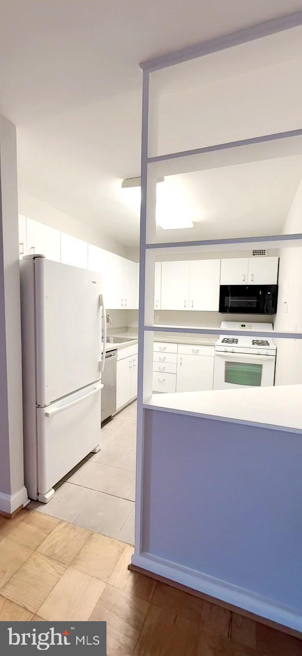 WHITEHALL - Residential Lease