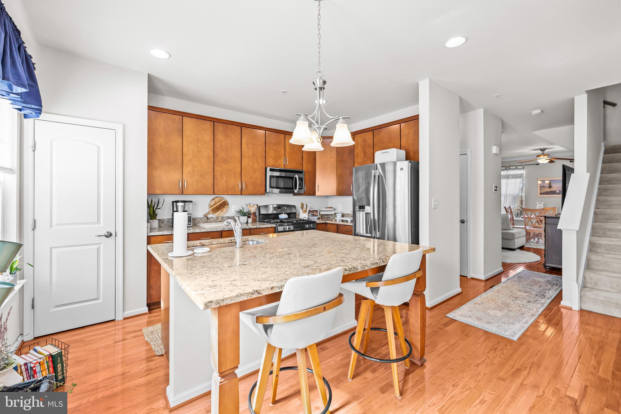 PARKSIDE AT MARKET CENTER - Residential