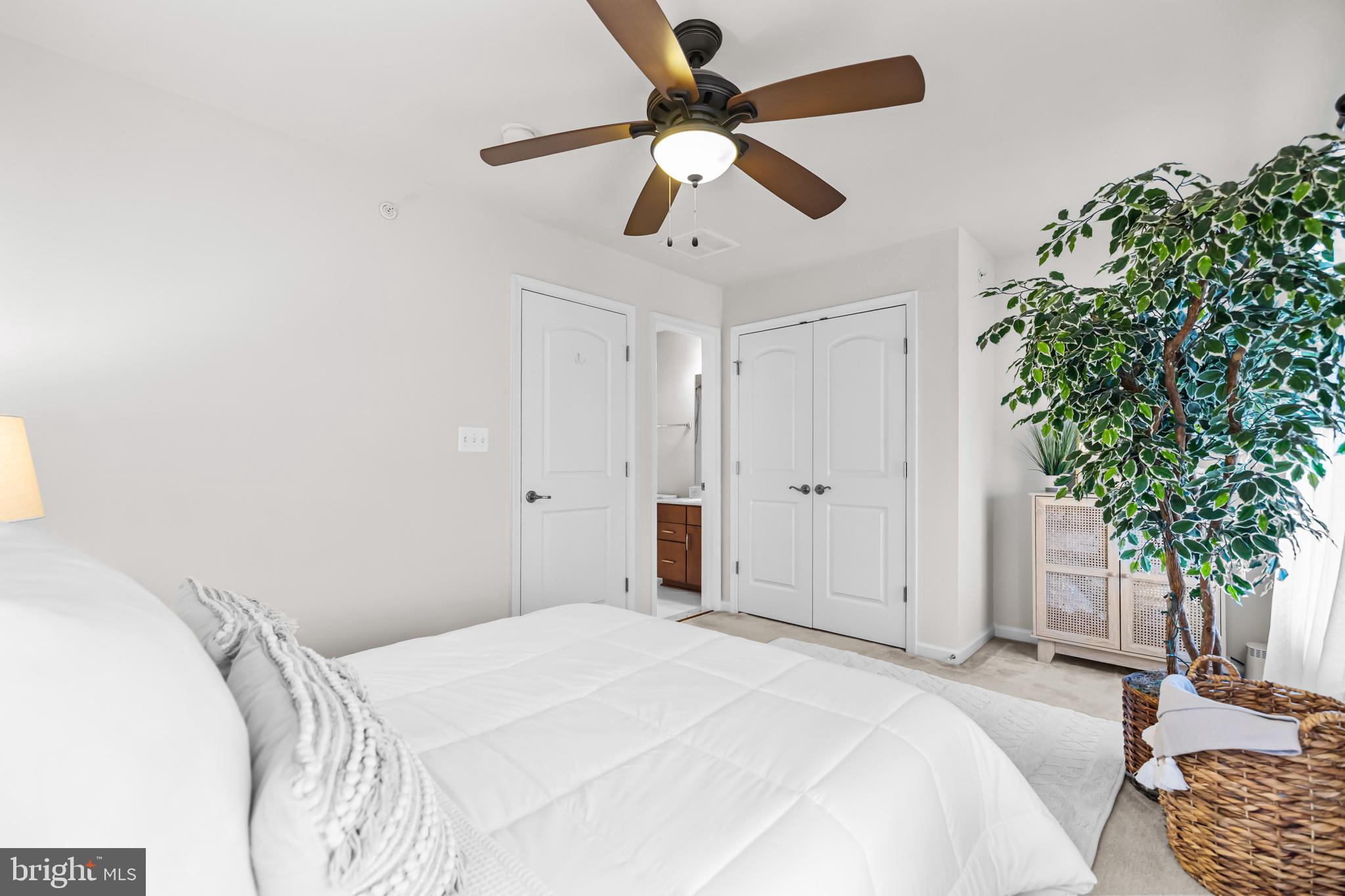 PARKSIDE AT MARKET CENTER - Residential