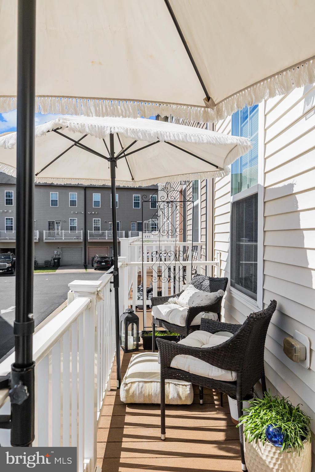 PARKSIDE AT MARKET CENTER - Residential