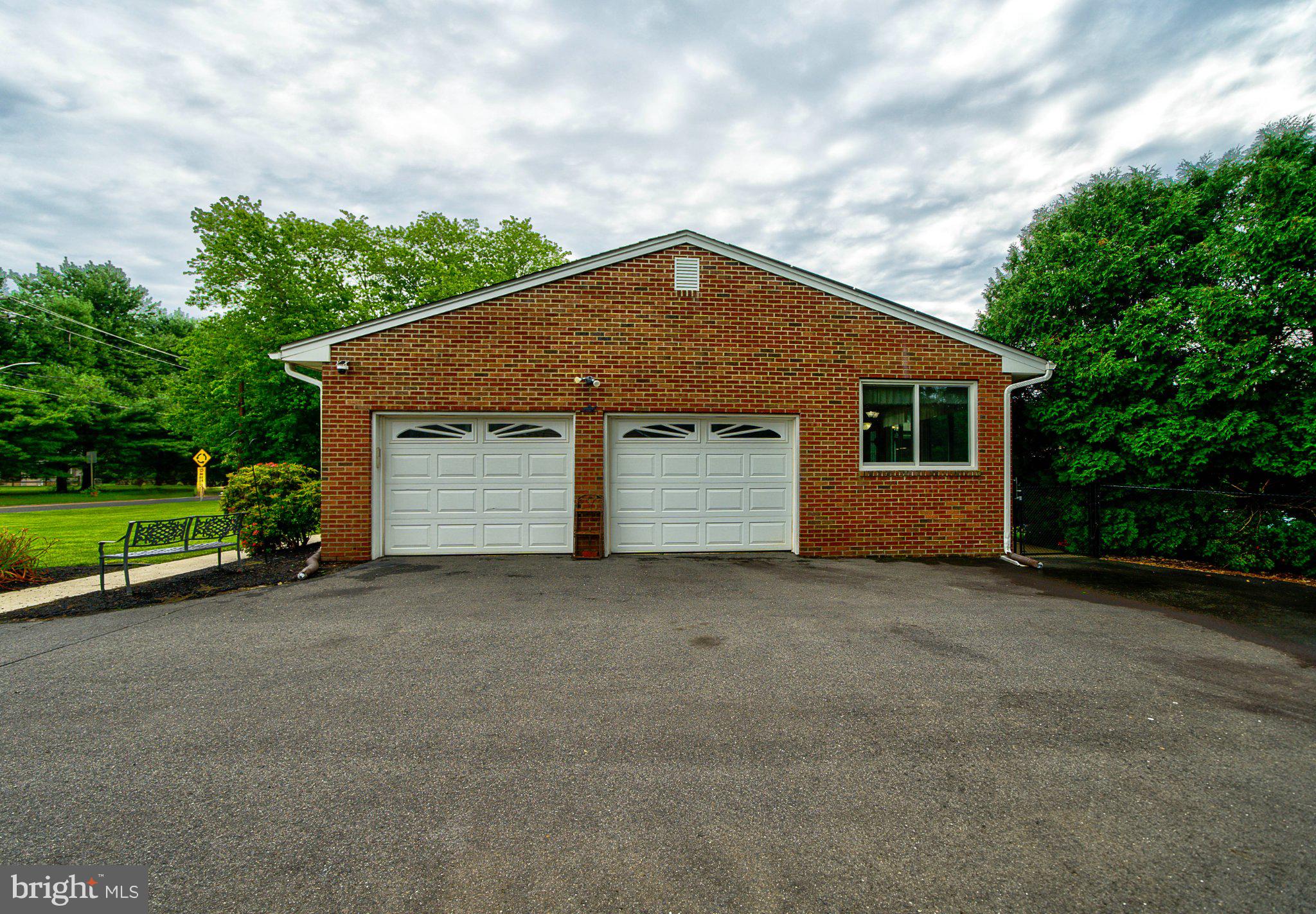 72 OLD YORK ROAD