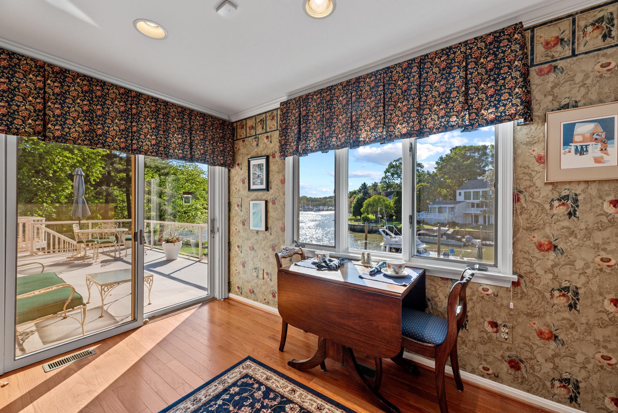 TANTALLON ON THE POTOMAC - Residential