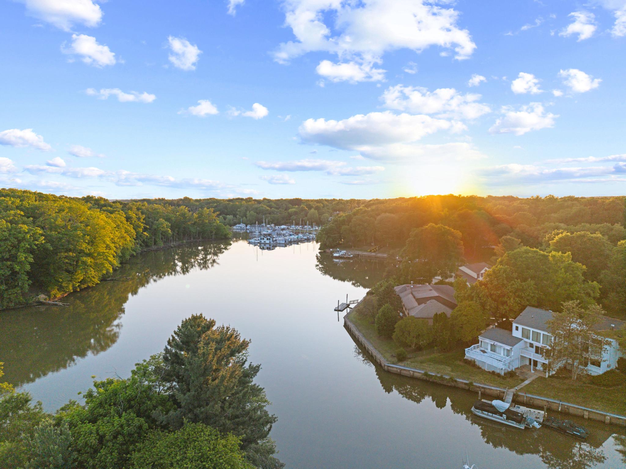 TANTALLON ON THE POTOMAC - Residential