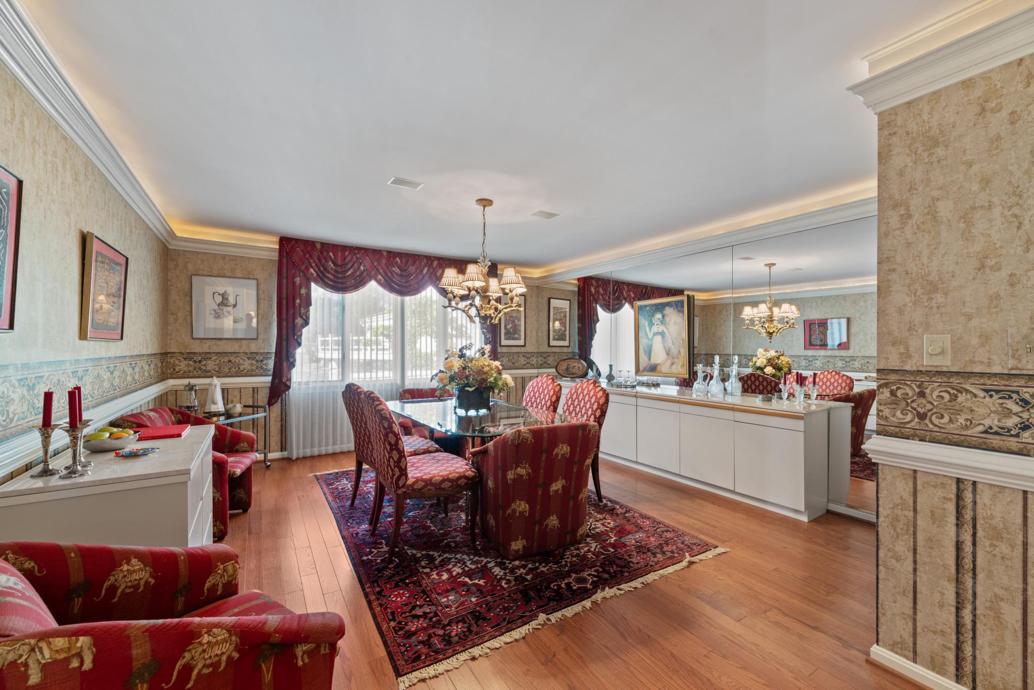 TANTALLON ON THE POTOMAC - Residential