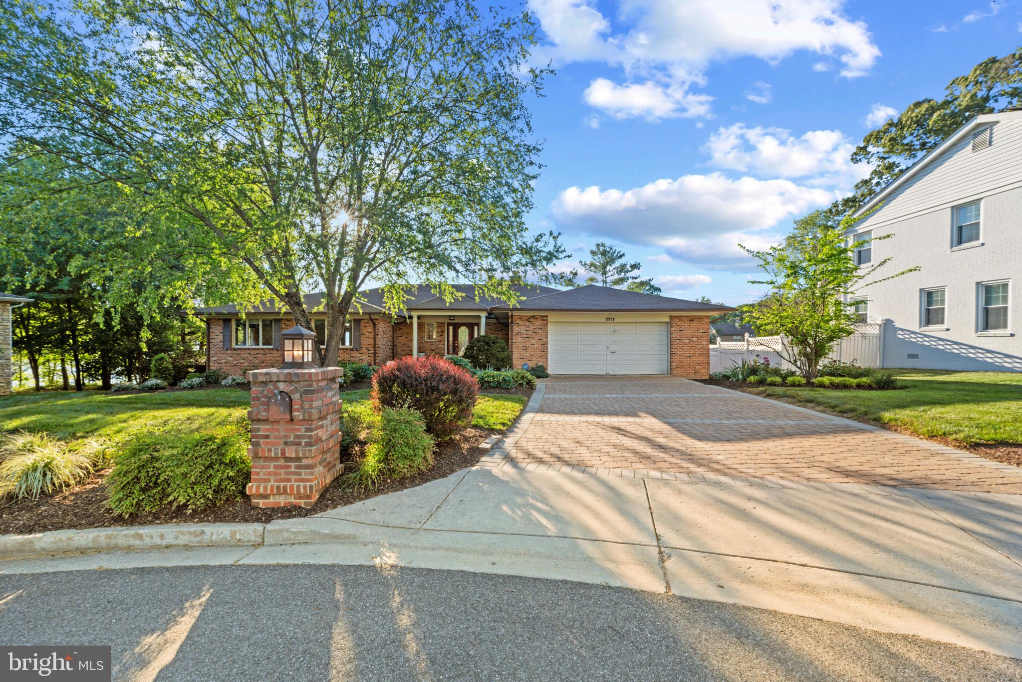 TANTALLON ON THE POTOMAC - Residential