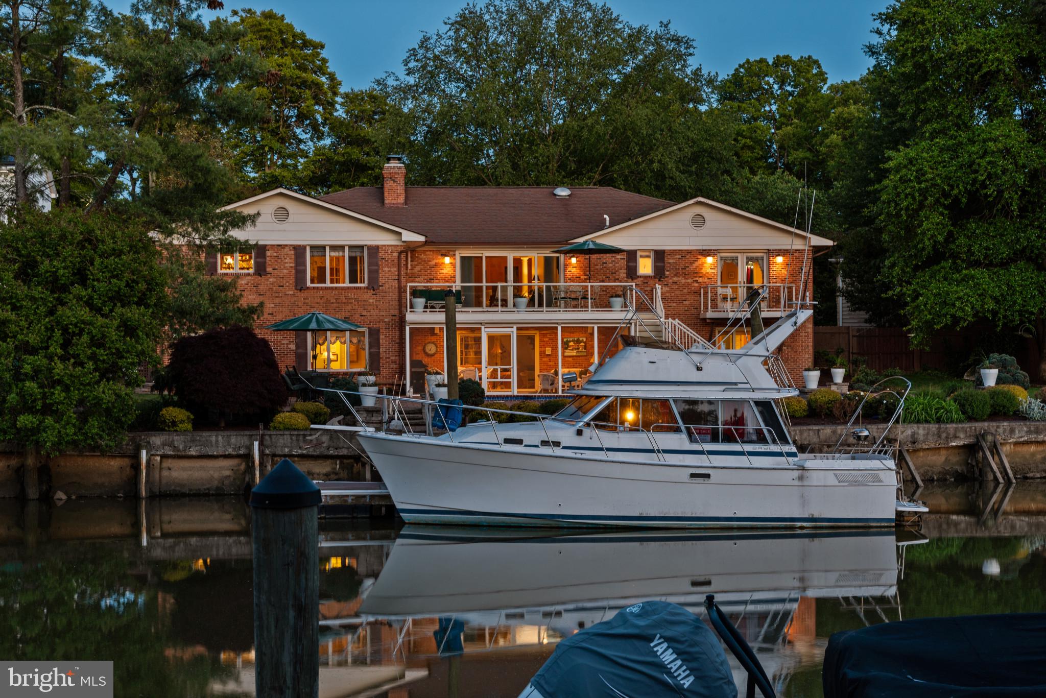 TANTALLON ON THE POTOMAC - Residential
