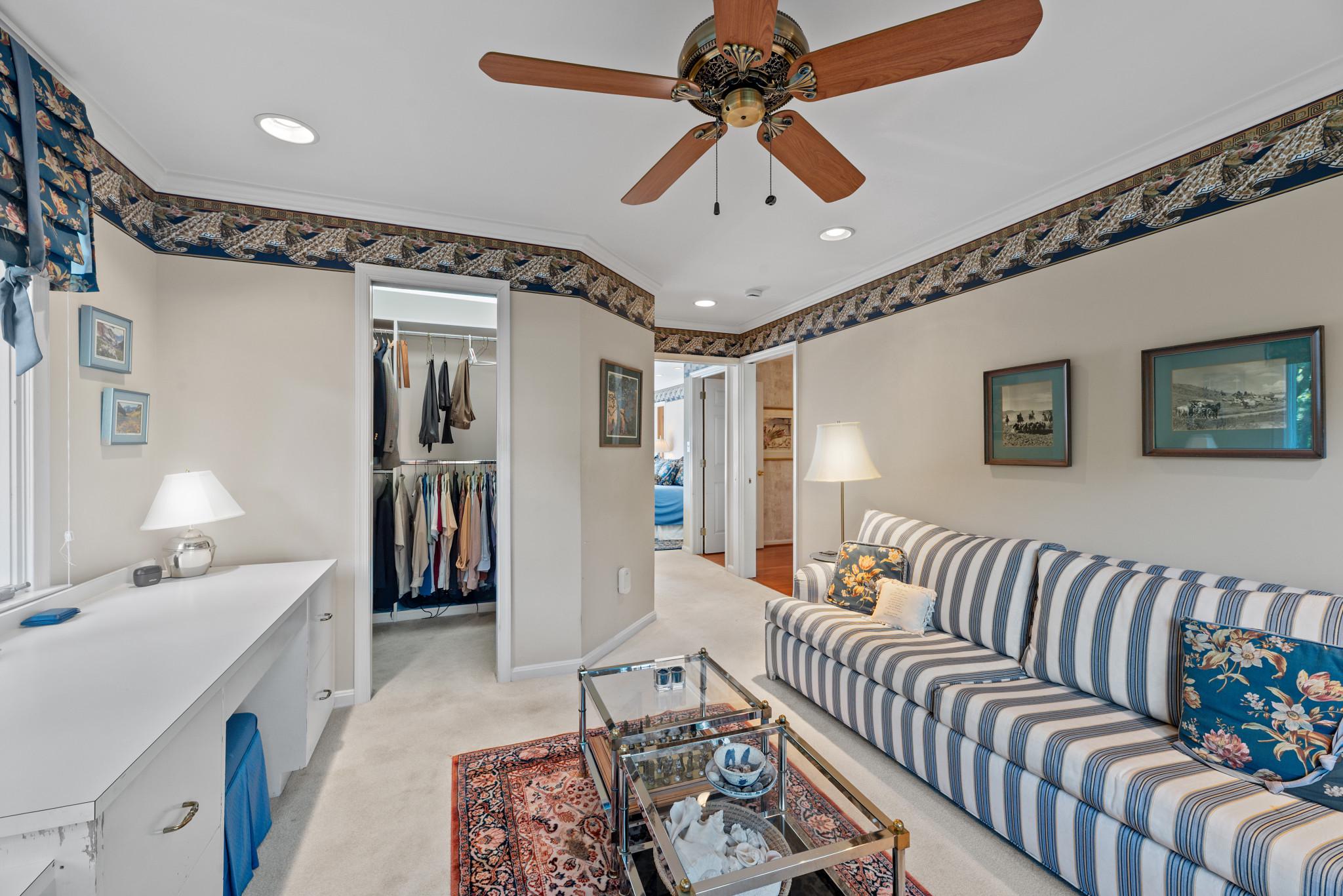 TANTALLON ON THE POTOMAC - Residential