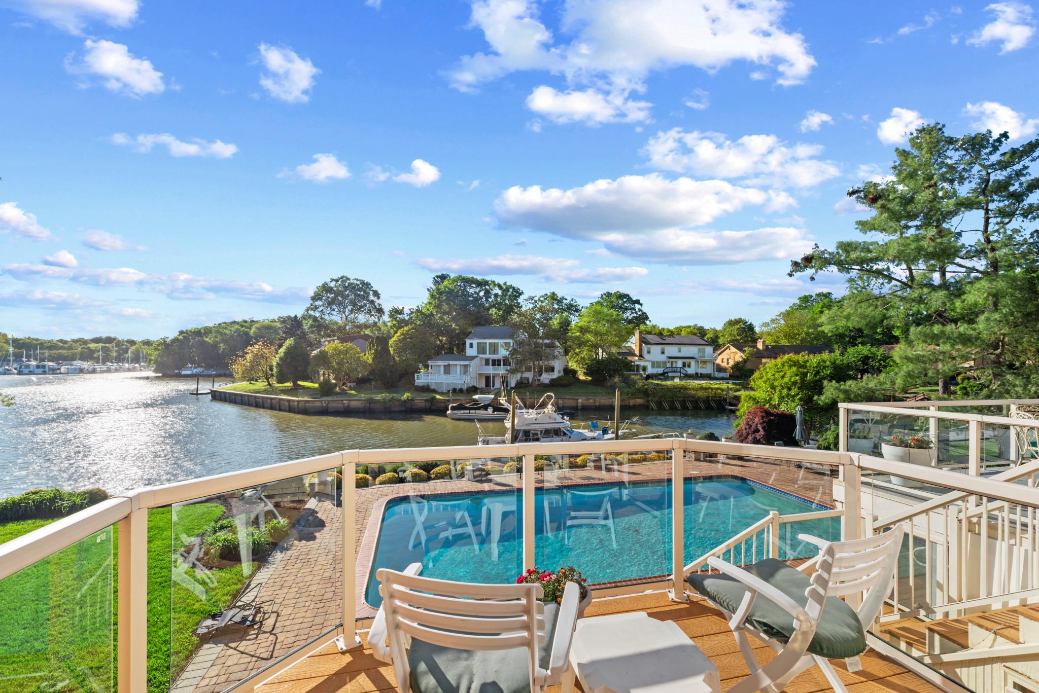 TANTALLON ON THE POTOMAC - Residential