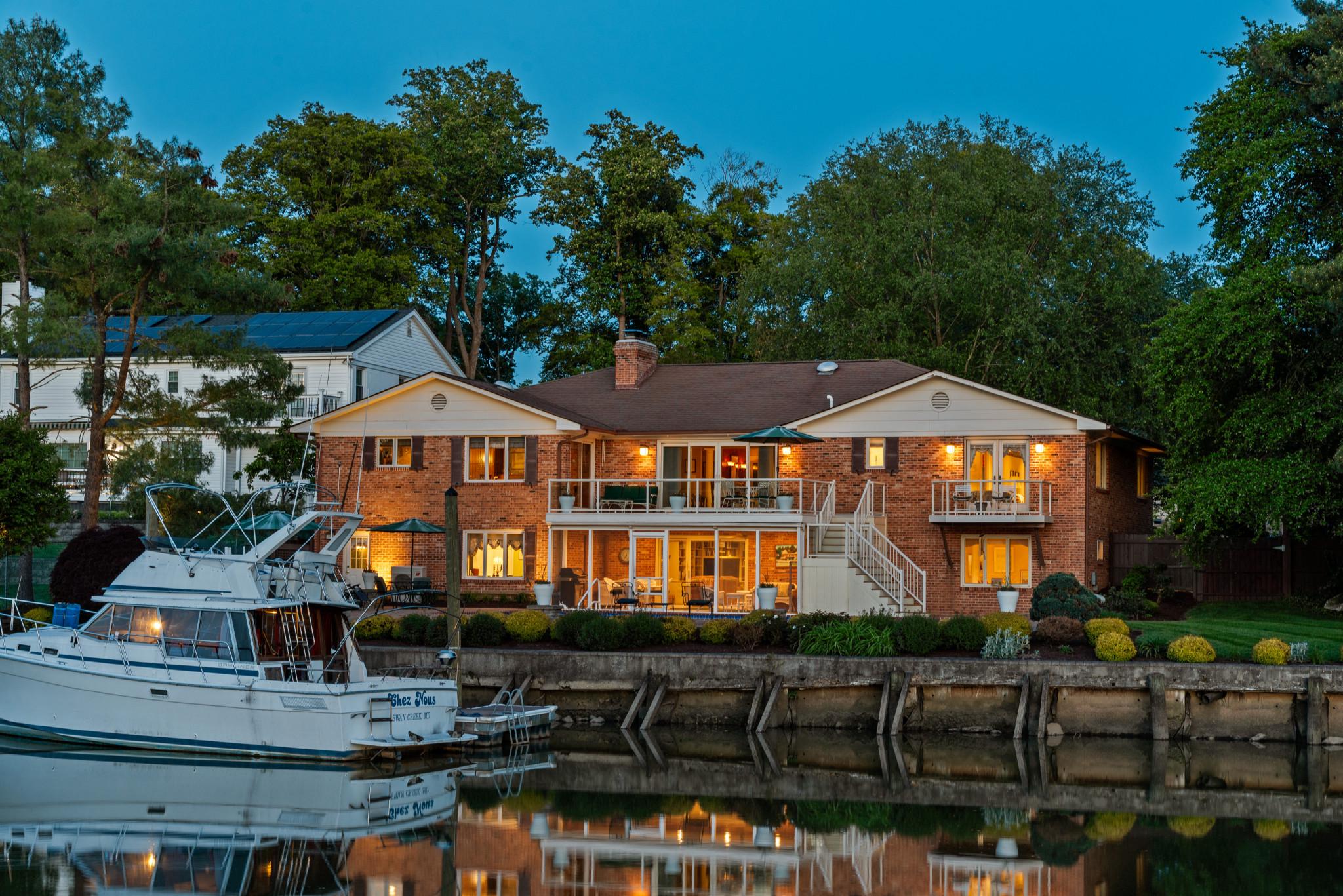 TANTALLON ON THE POTOMAC - Residential