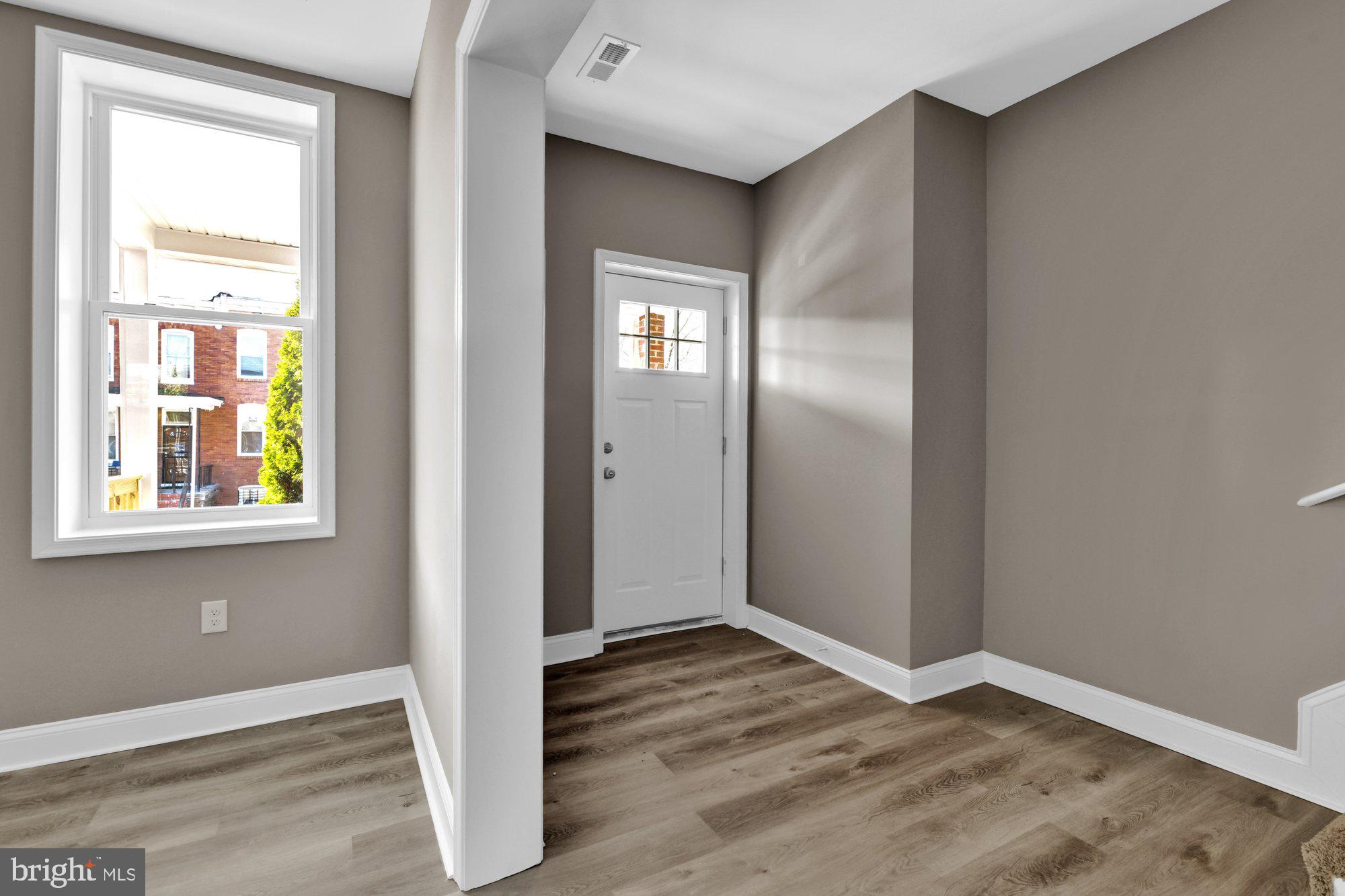 WAVERLY - Residential Lease