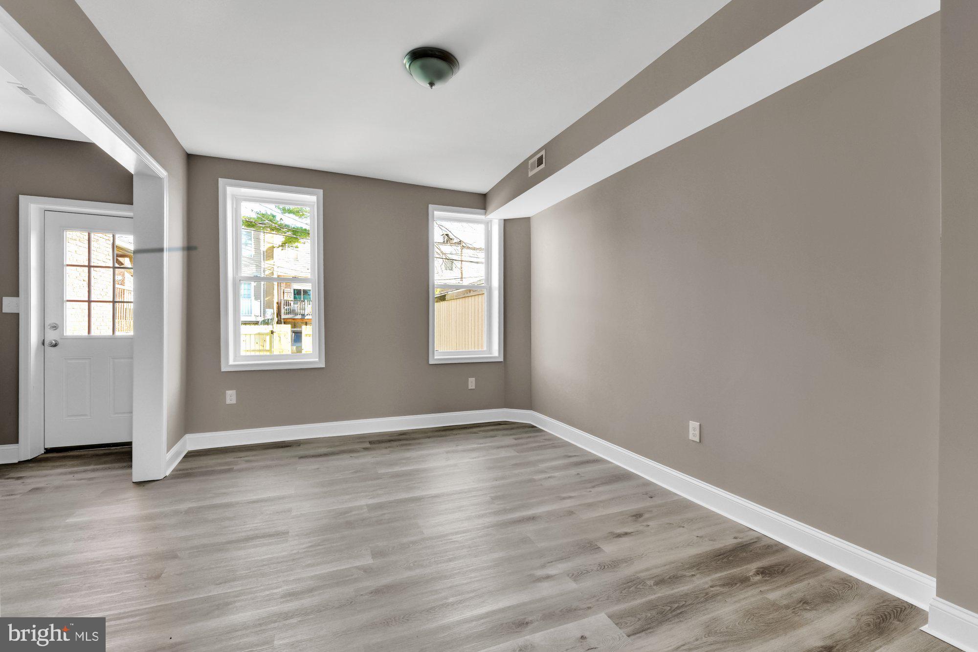 WAVERLY - Residential Lease