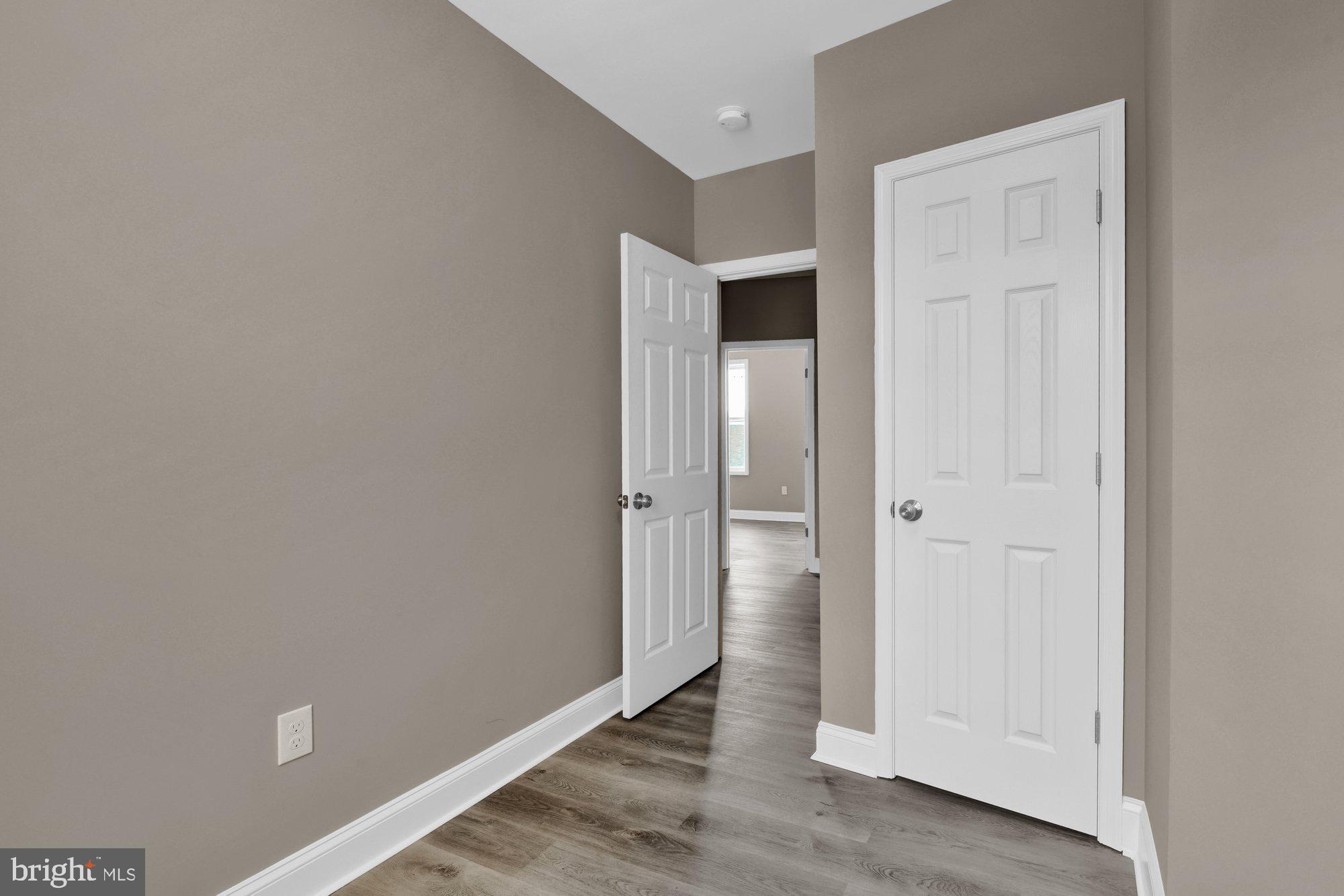 WAVERLY - Residential Lease