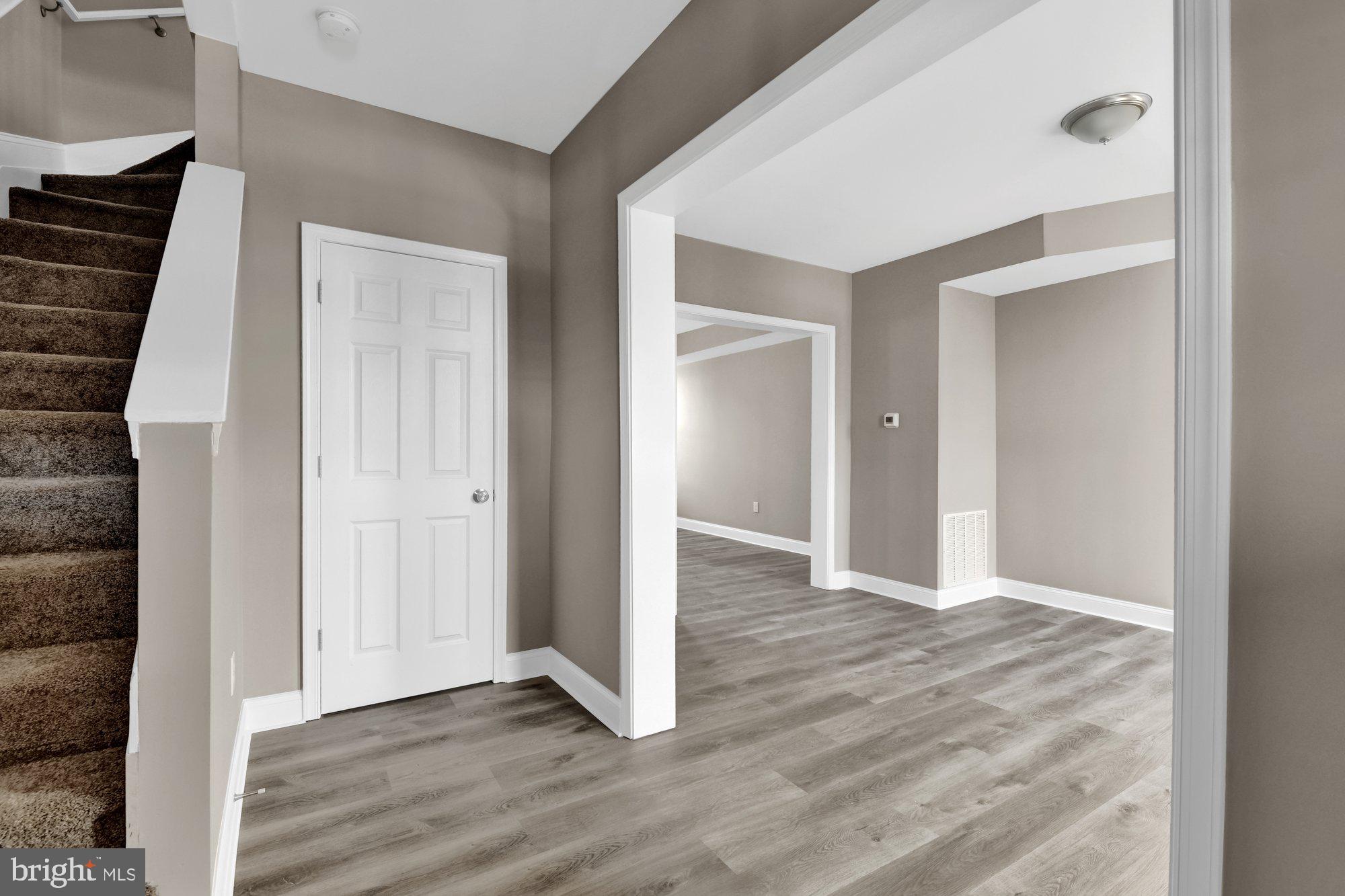 WAVERLY - Residential Lease