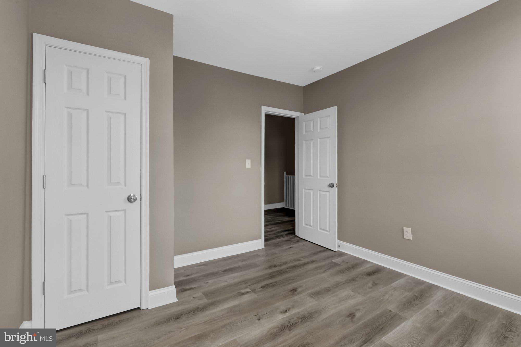 WAVERLY - Residential Lease