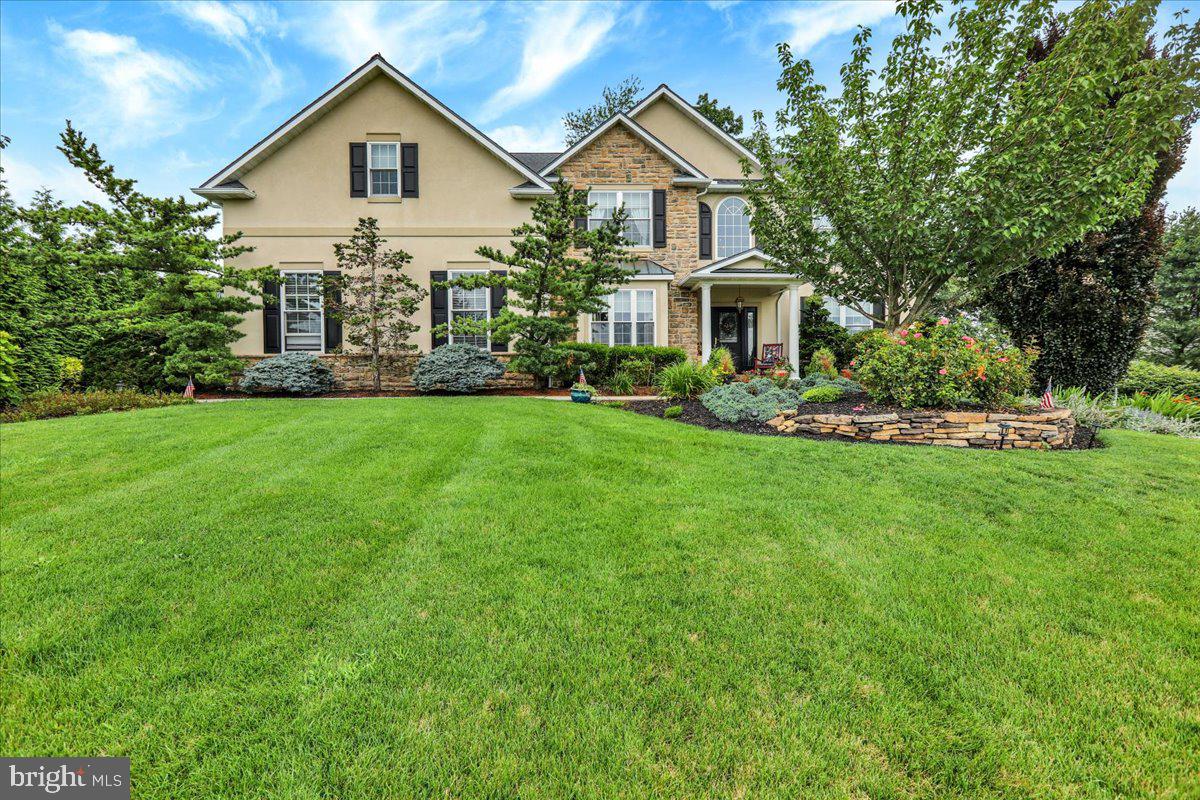 53 AUGUSTA LANE