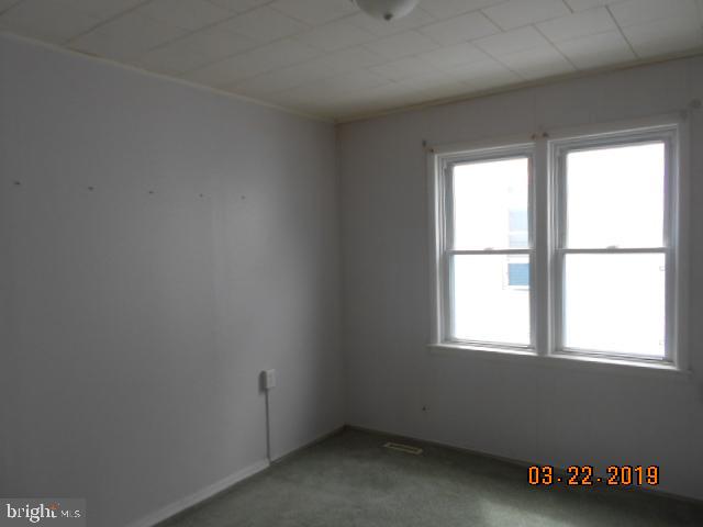 EAST SIDE - Residential