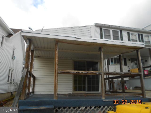 EAST SIDE - Residential