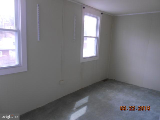 EAST SIDE - Residential