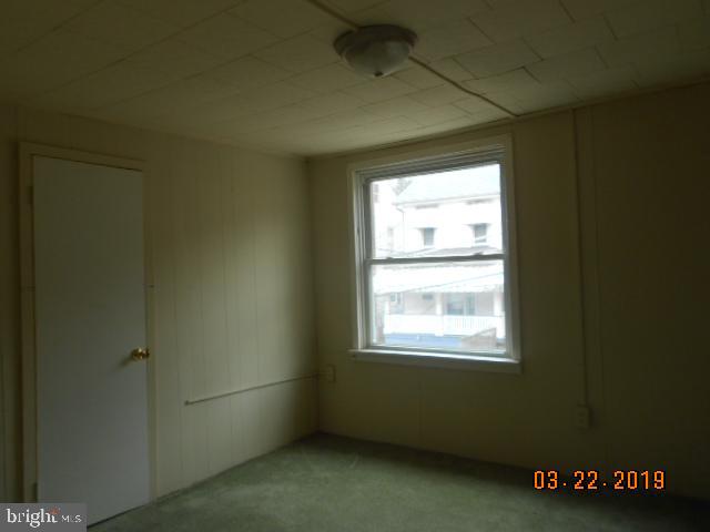 EAST SIDE - Residential