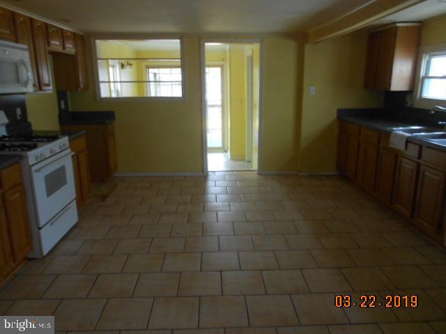 EAST SIDE - Residential