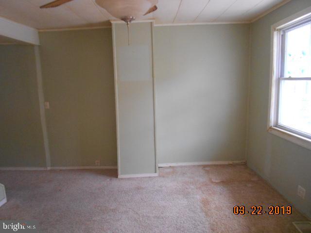 EAST SIDE - Residential