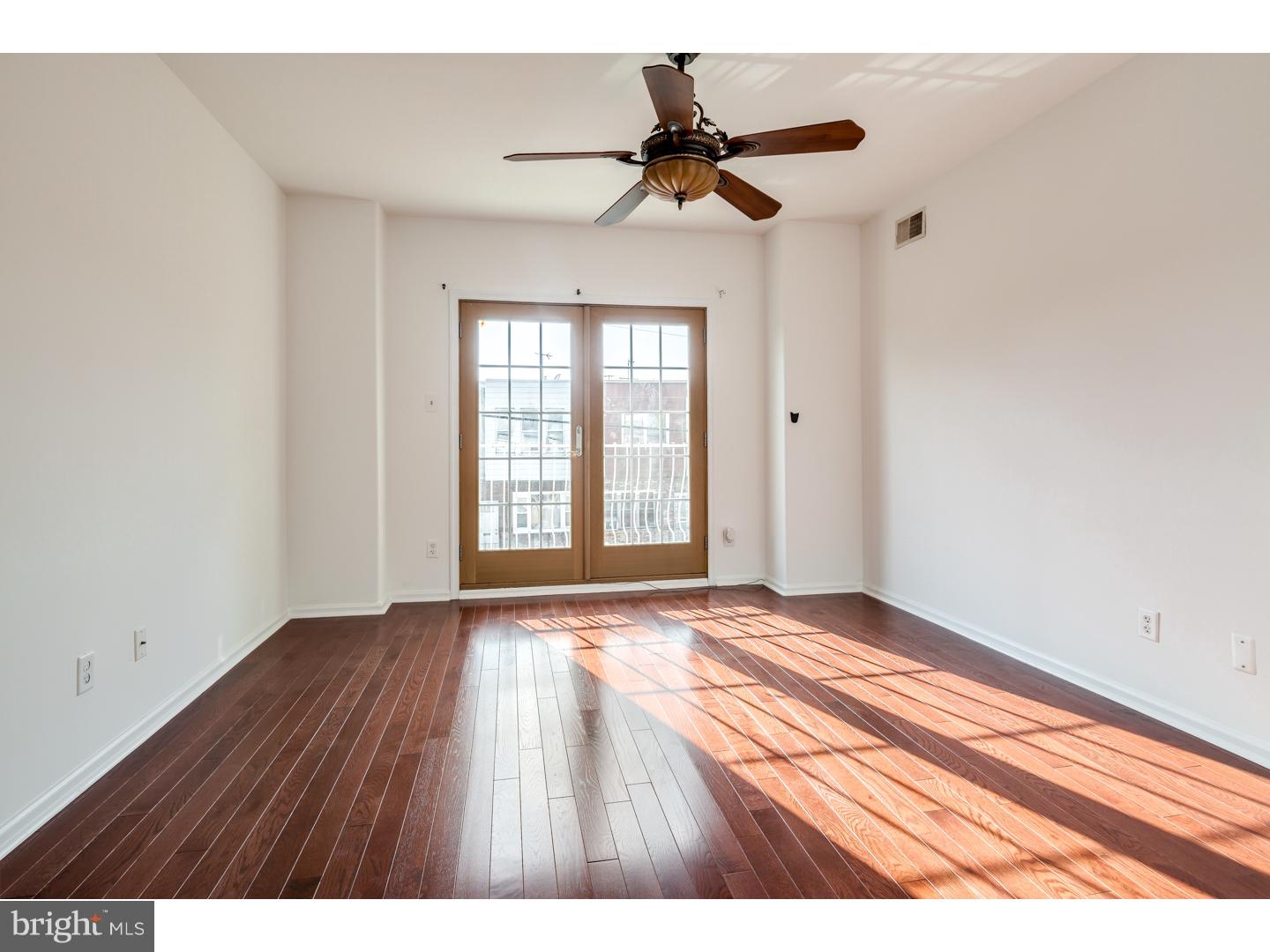 WHITMAN - Residential