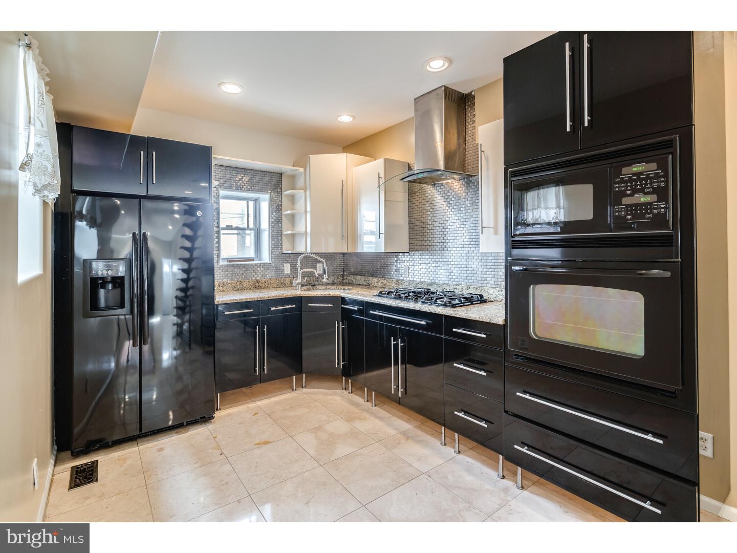 WHITMAN - Residential