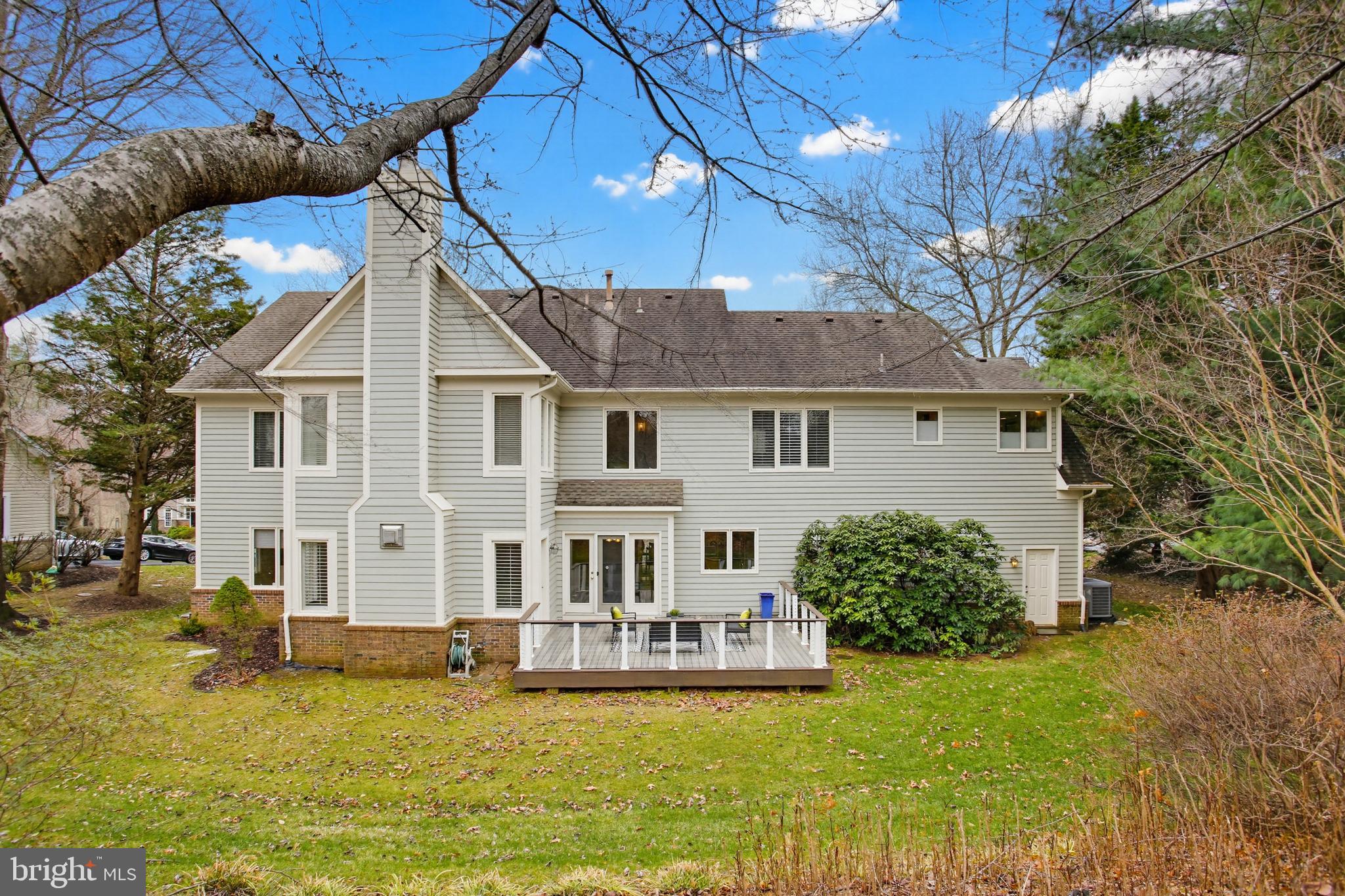 RESTON - Residential