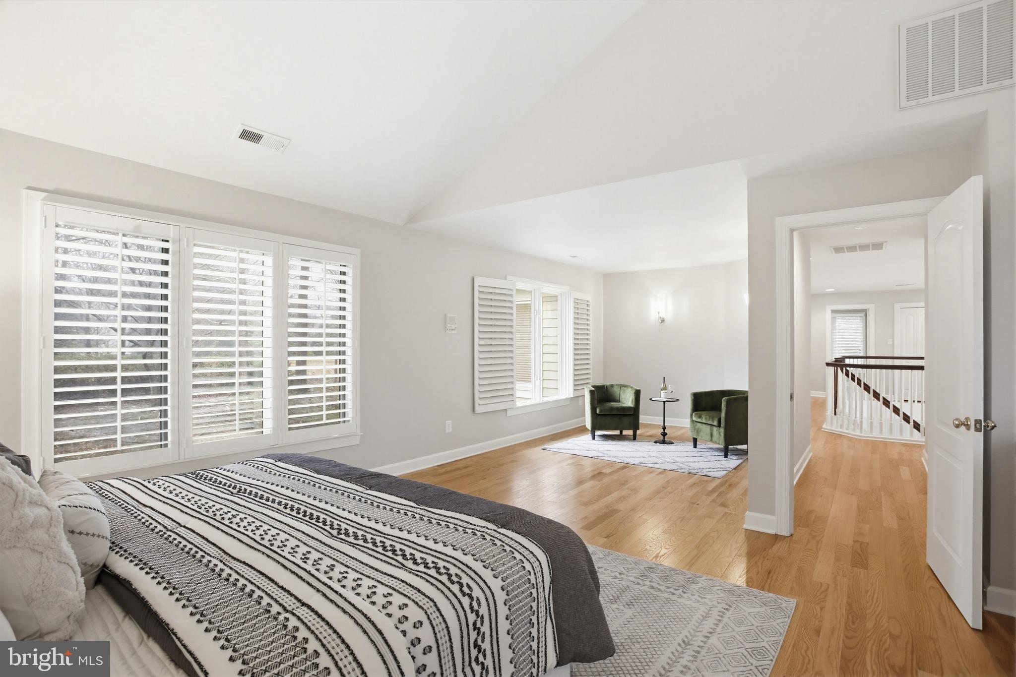 RESTON - Residential