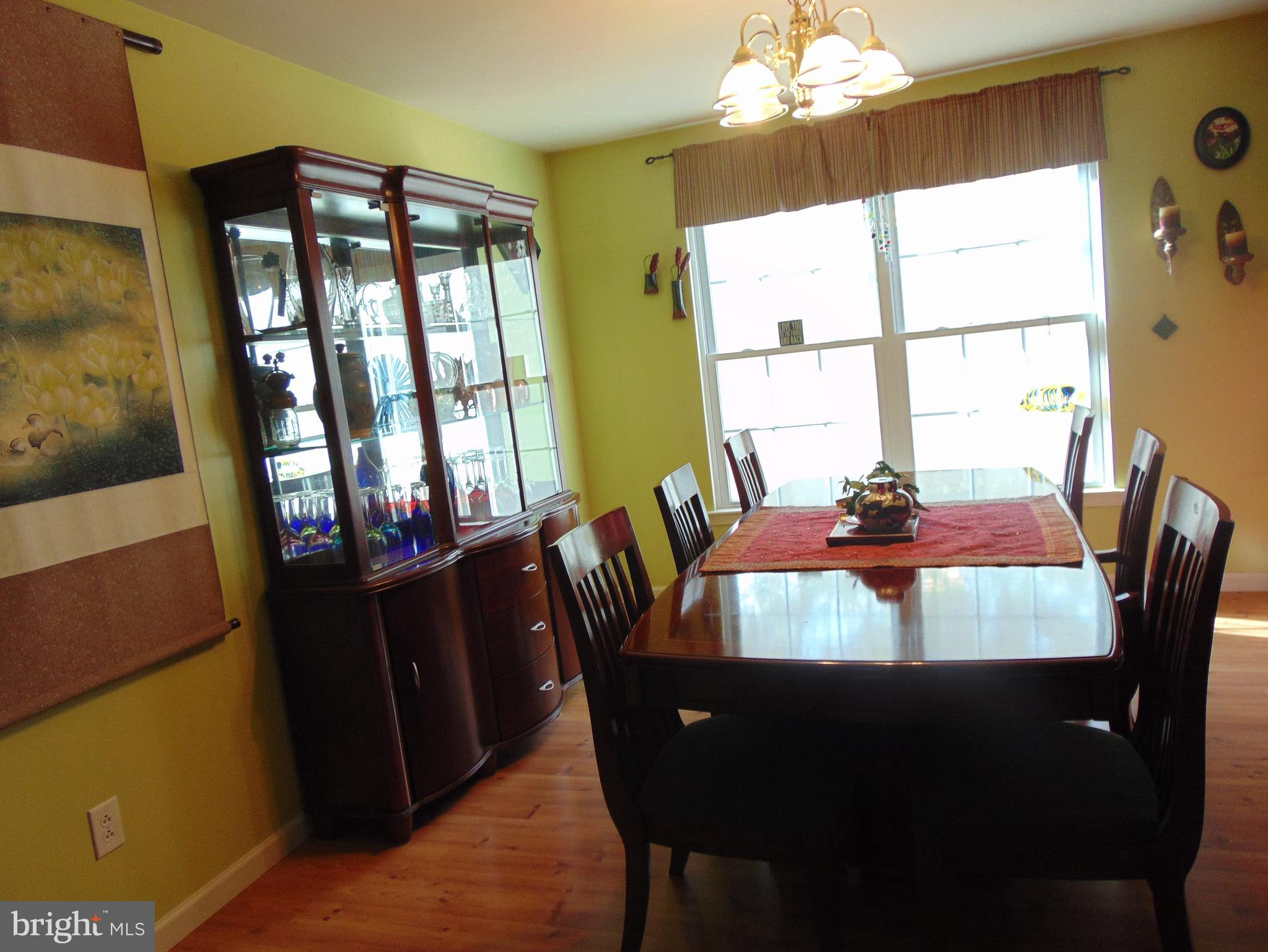 SUNNYSIDE - Residential