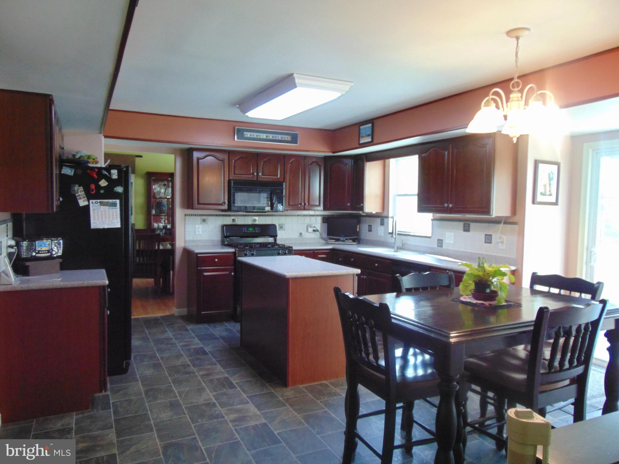 SUNNYSIDE - Residential