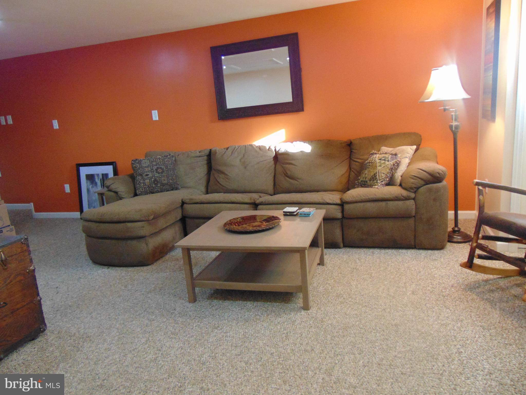 SUNNYSIDE - Residential