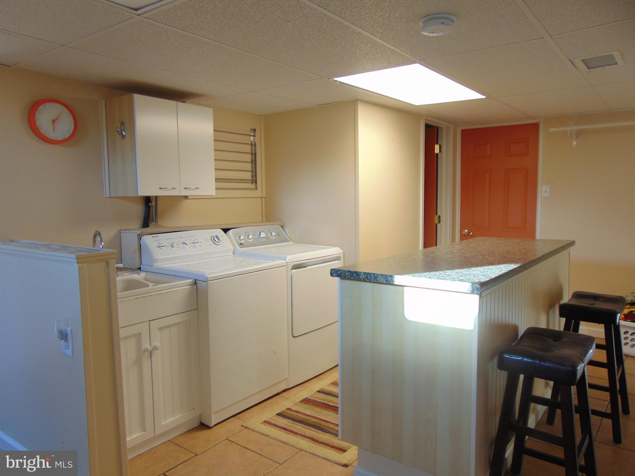 SUNNYSIDE - Residential