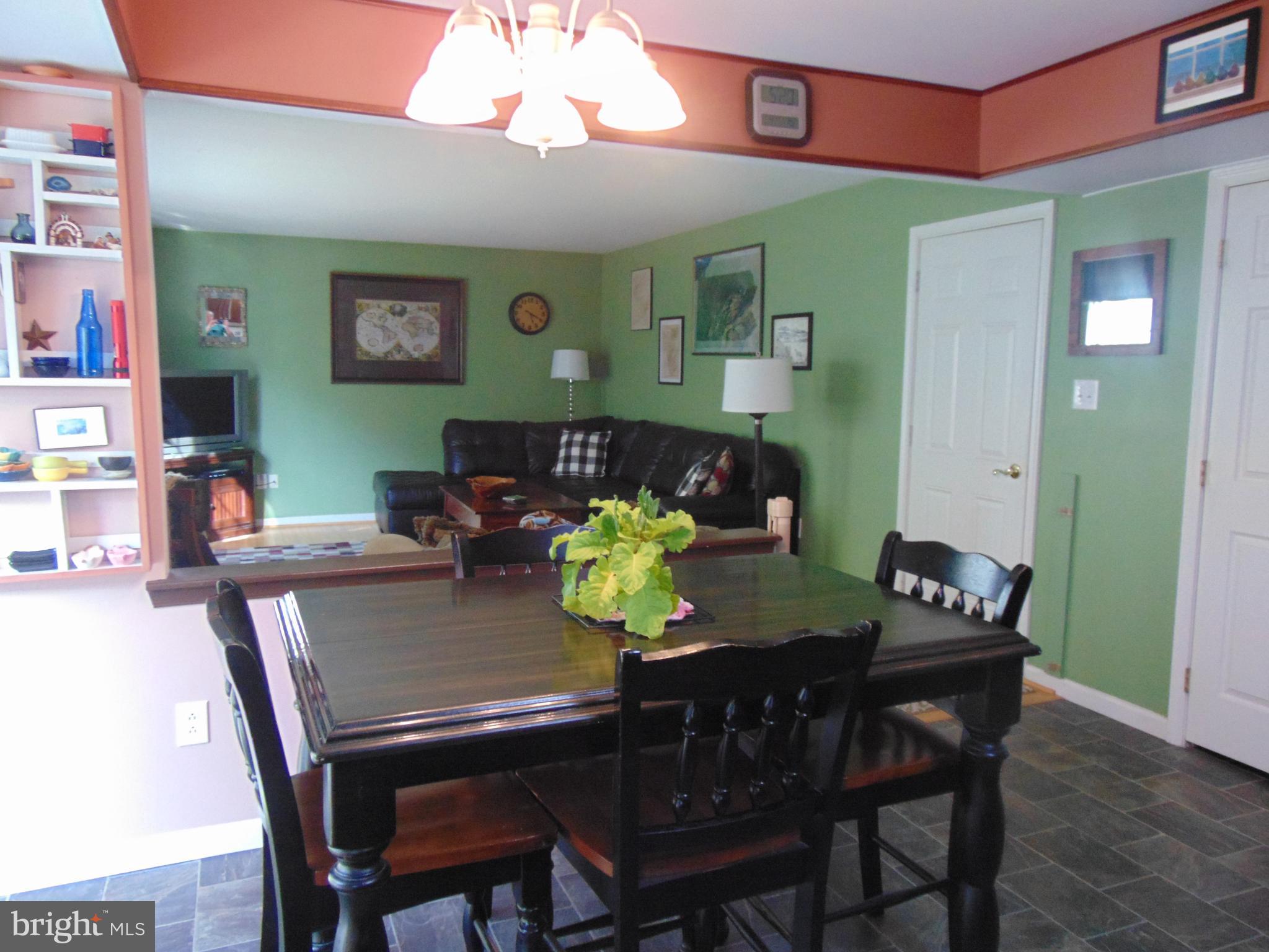 SUNNYSIDE - Residential