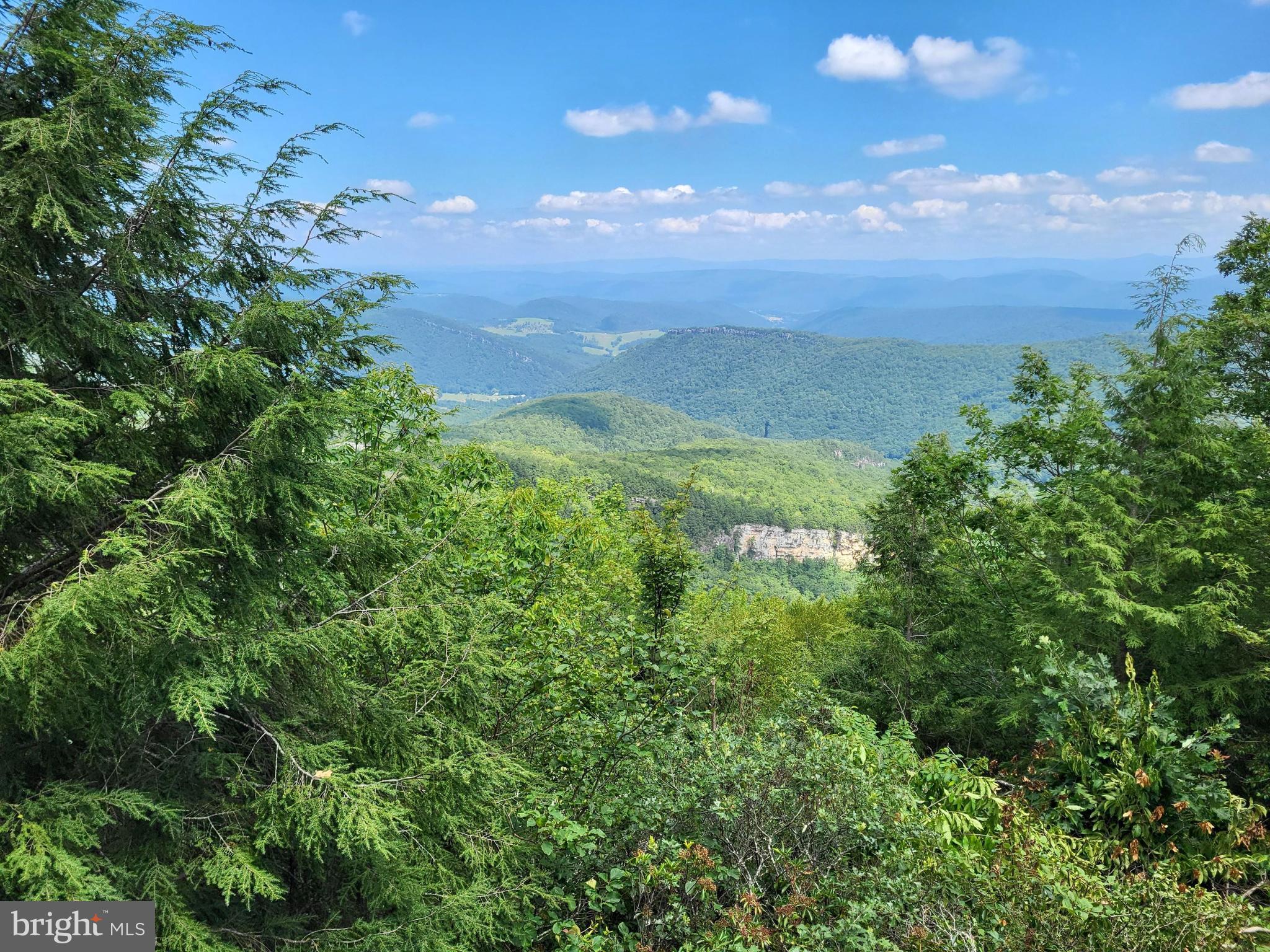 KILE KNOB - Residential