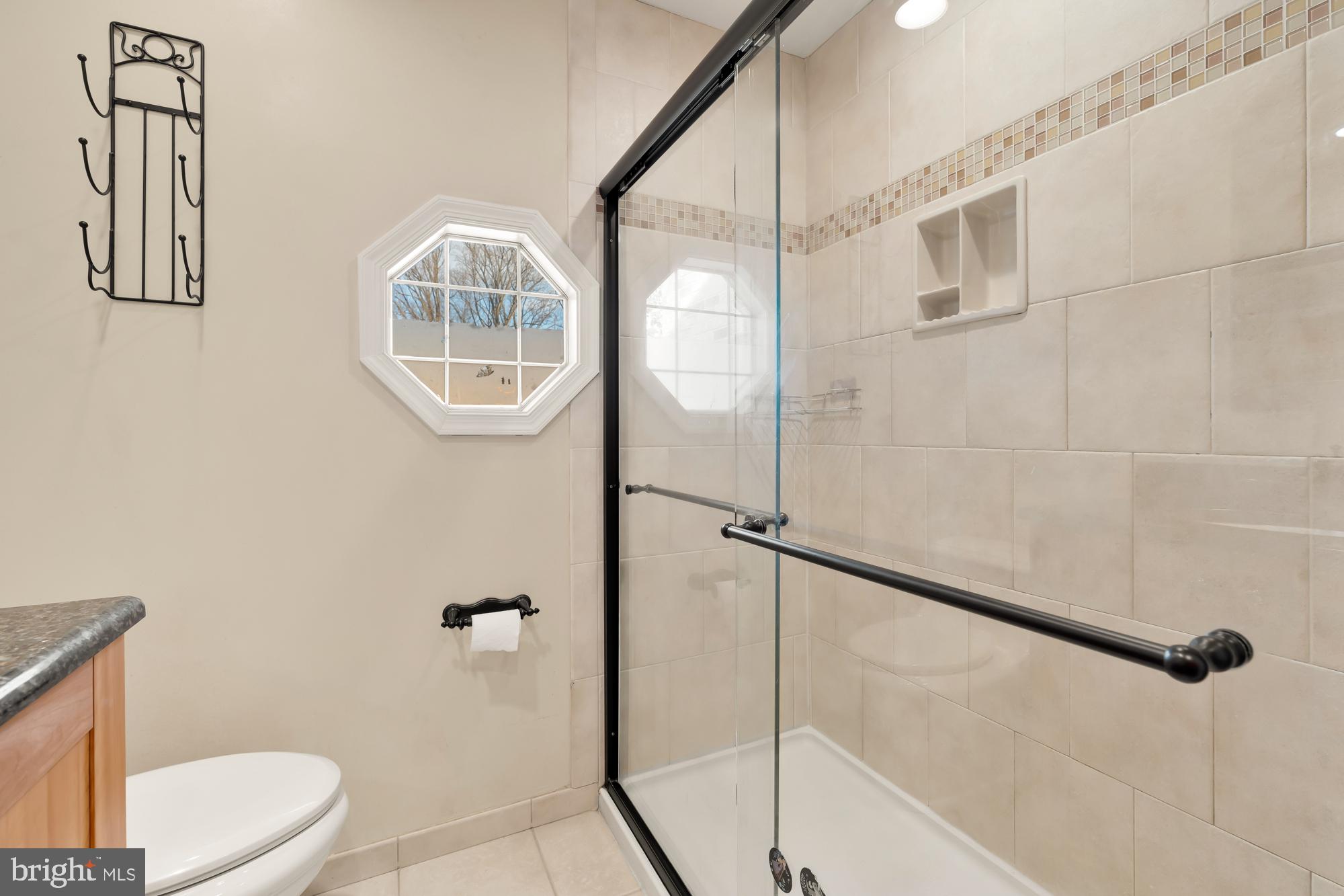 CABIN JOHN - Residential Lease