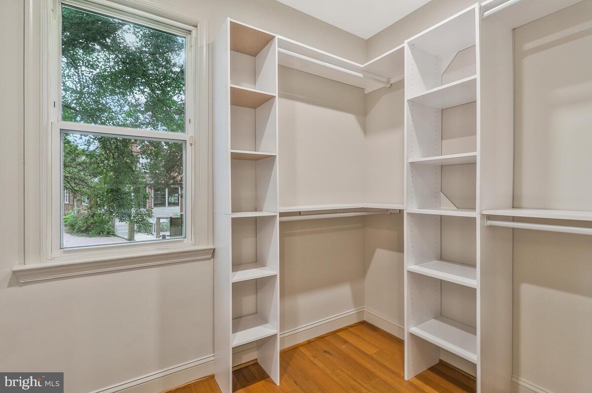 WAGGAMAN HEIGHTS - Residential