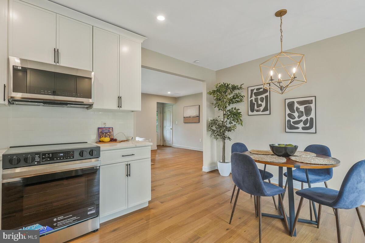 WAGGAMAN HEIGHTS - Residential