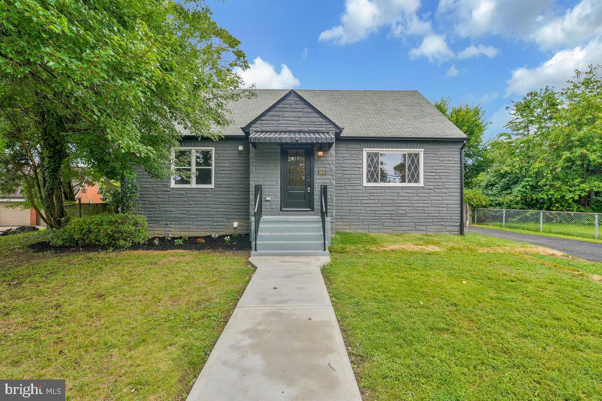 WAGGAMAN HEIGHTS - Residential