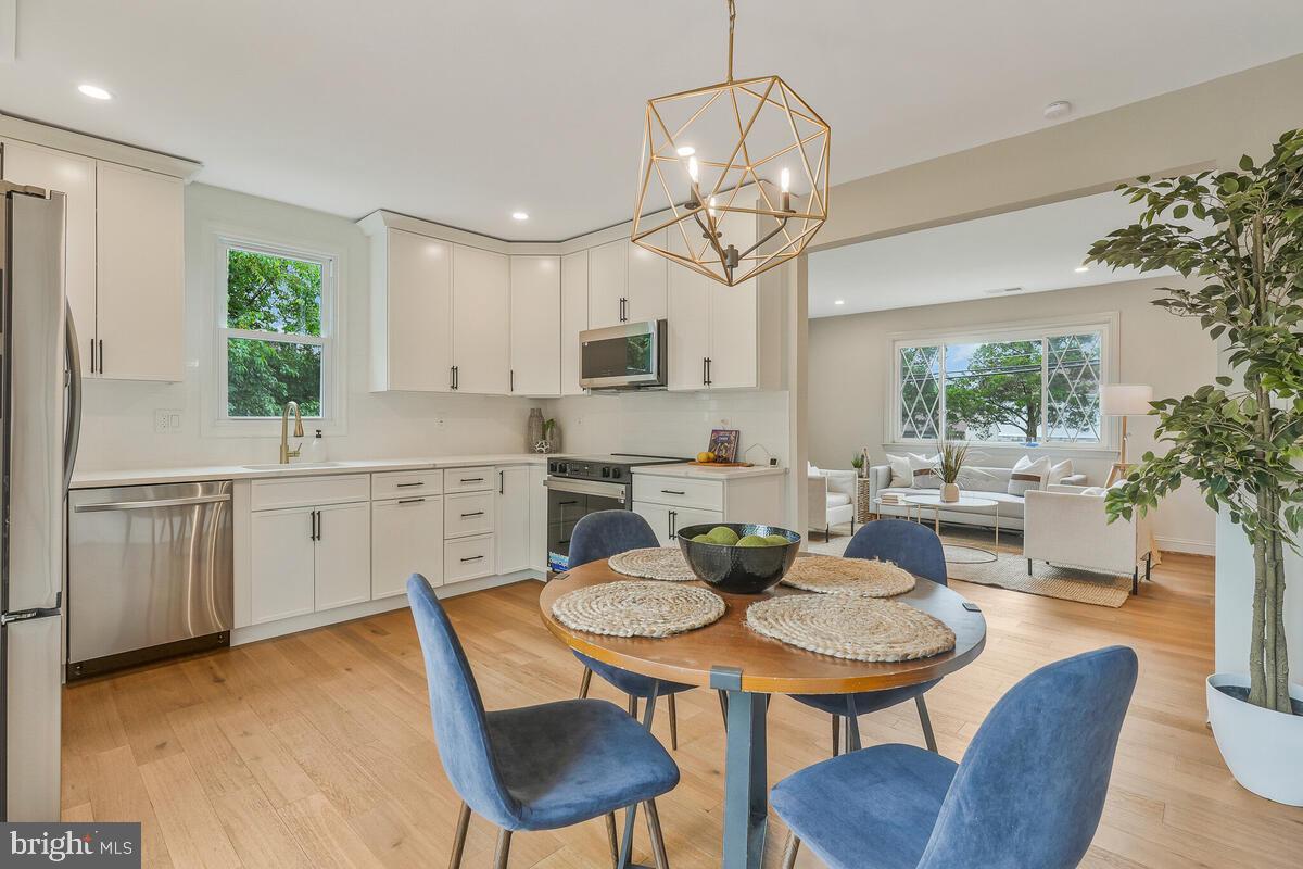 WAGGAMAN HEIGHTS - Residential