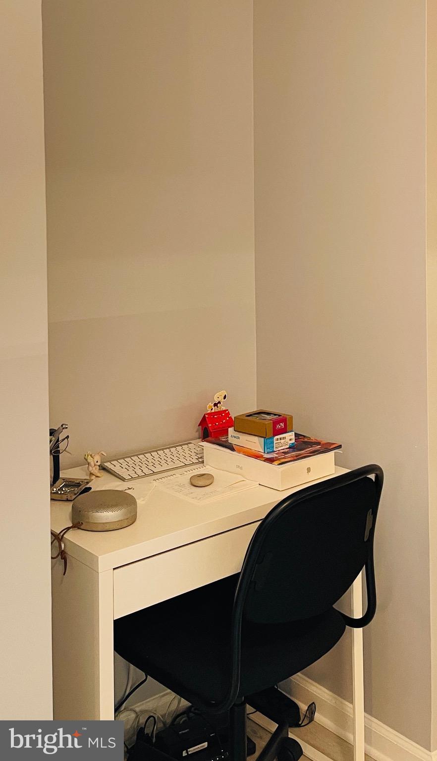 RESTON TOWN CENTER - Residential Lease