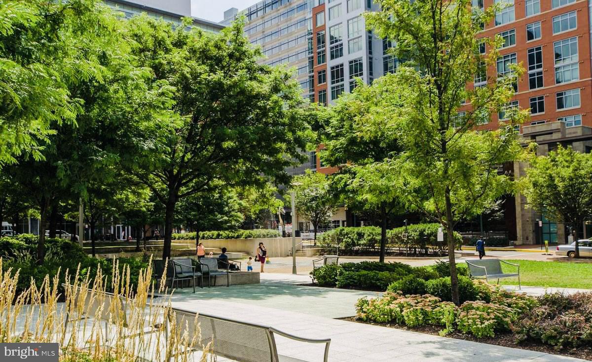 RESTON TOWN CENTER - Residential Lease