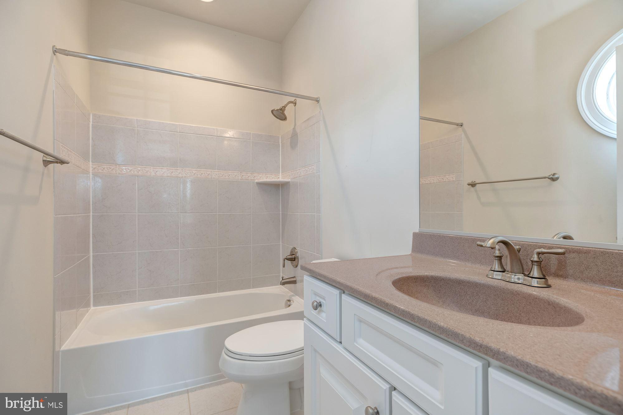 LONGMEADOW - Residential