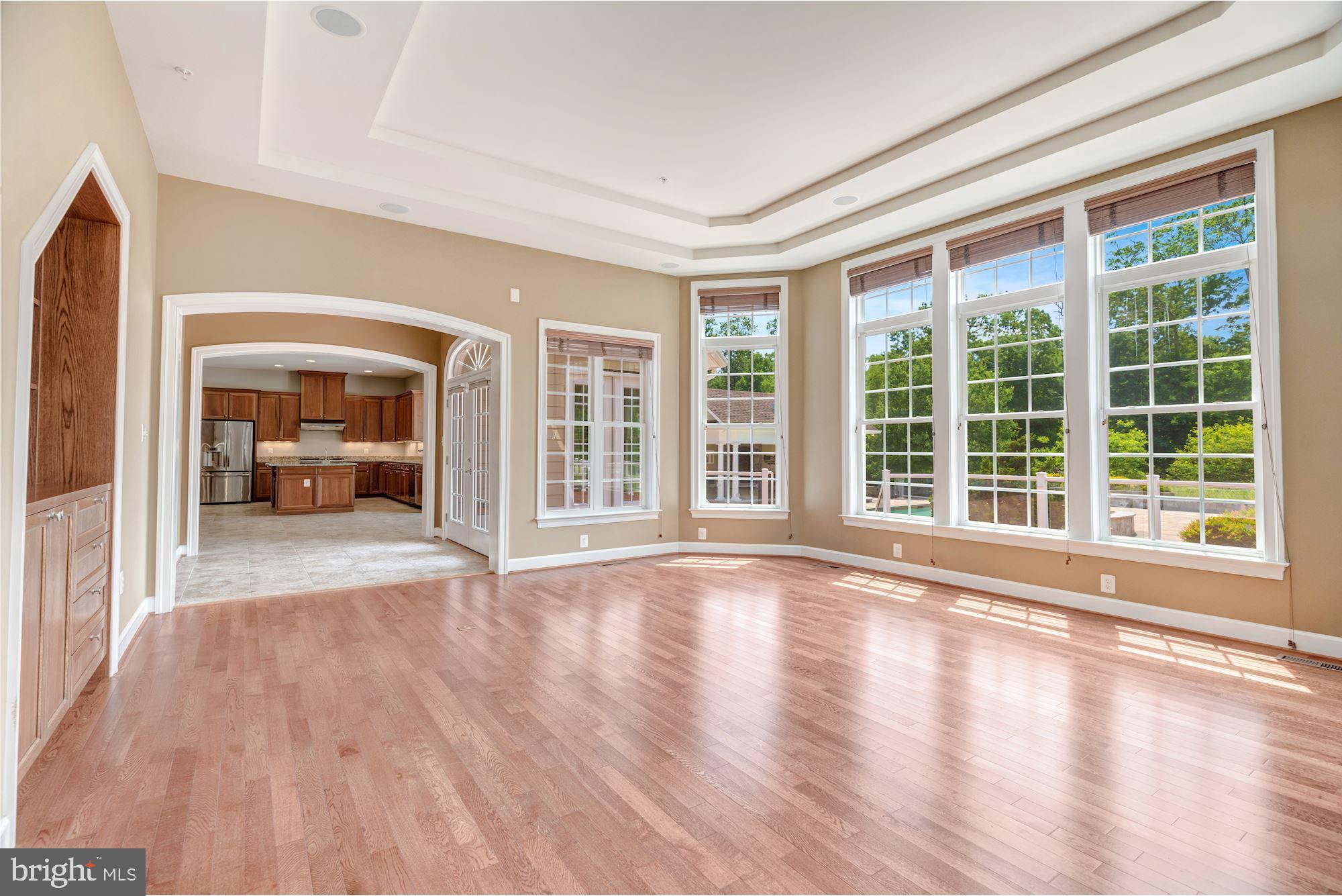 LONGMEADOW - Residential