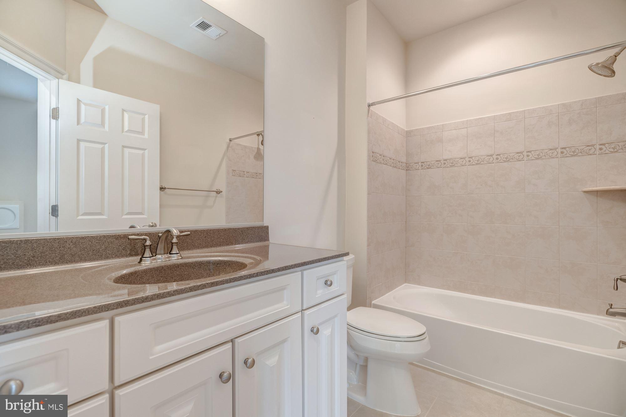 LONGMEADOW - Residential