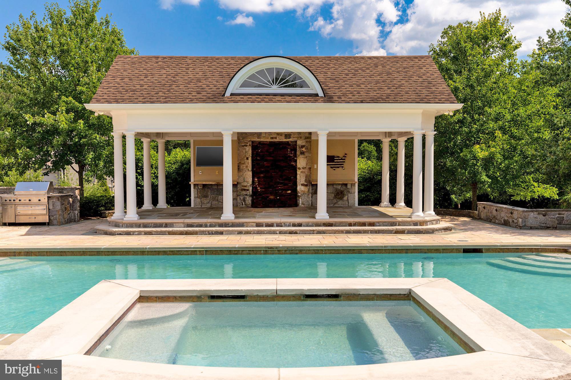 LONGMEADOW - Residential