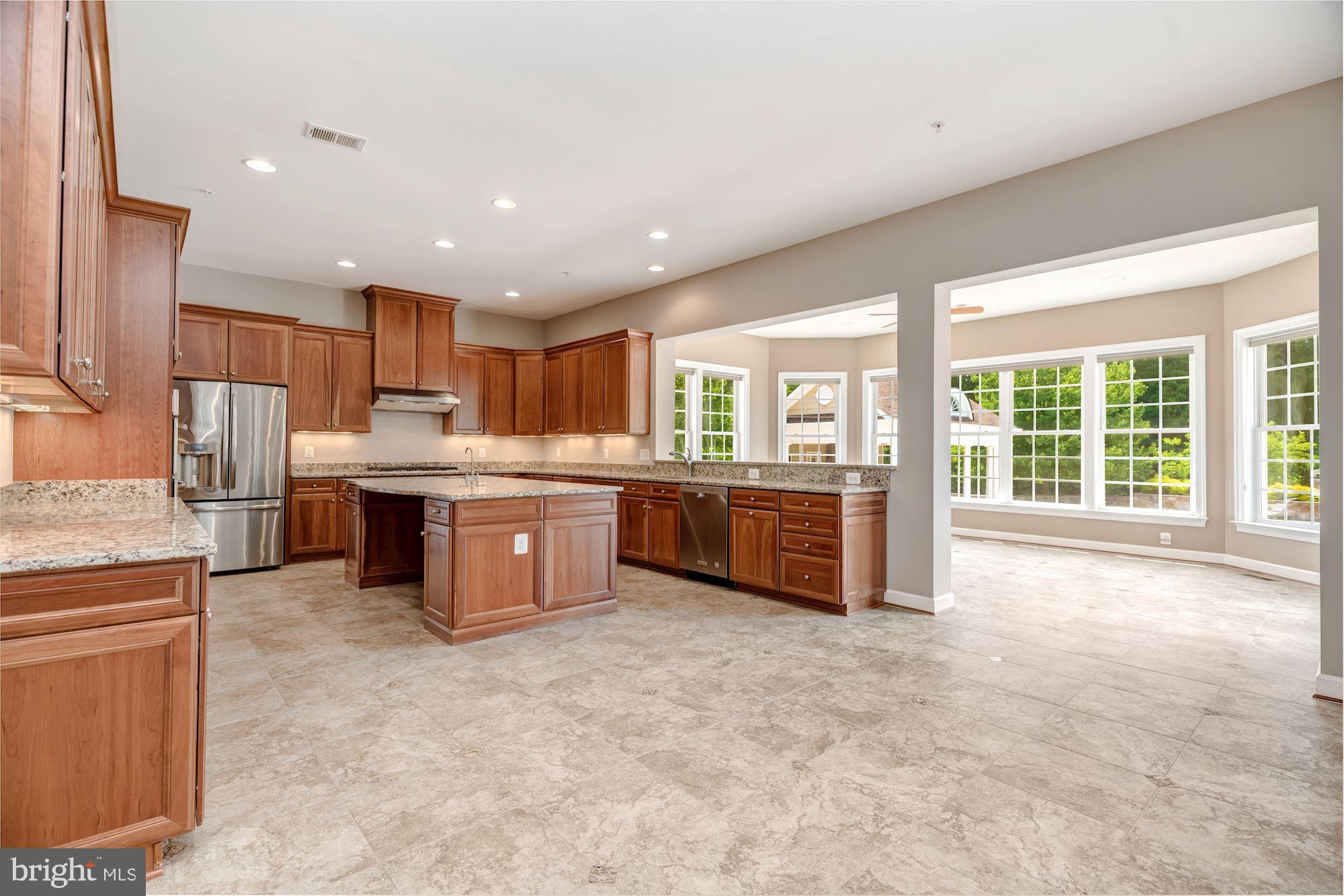 LONGMEADOW - Residential